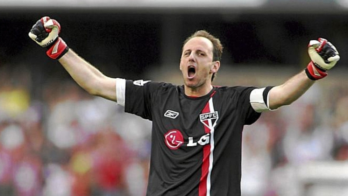 Rogério Ceni celebrando un gol| X