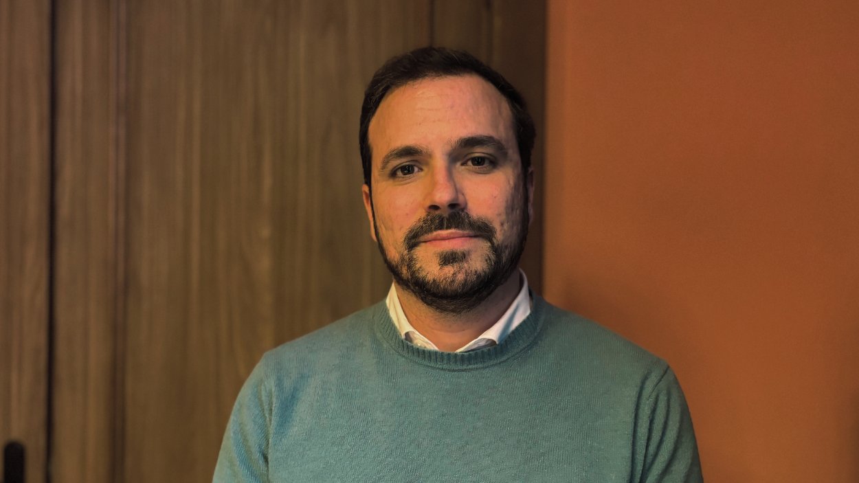 Alberto Garzón, ex ministro de Consumo y ex Coordinador Federal de Izquierda Unida, en una entrevista concedida a ElPlural.com. Imagen y vídeo de Juan Carlos Lozano.