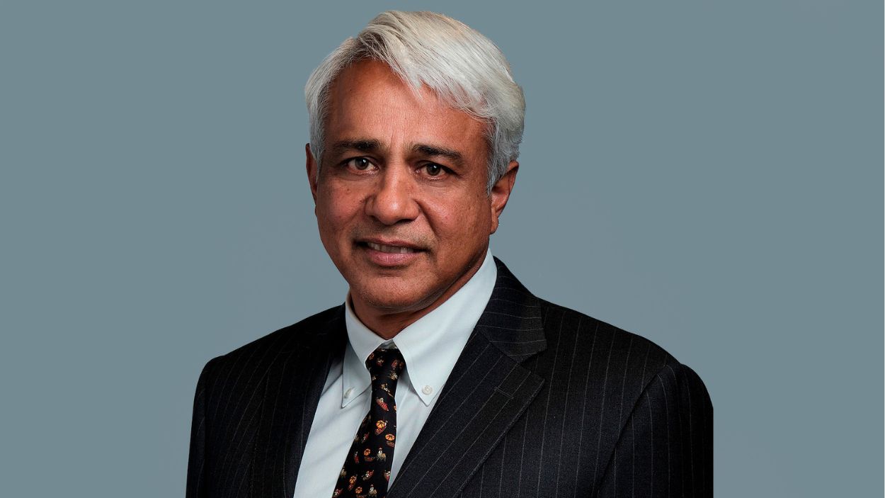 Mahesh Aditya, nuevo CEO del Banco Santander en el Reino Unido