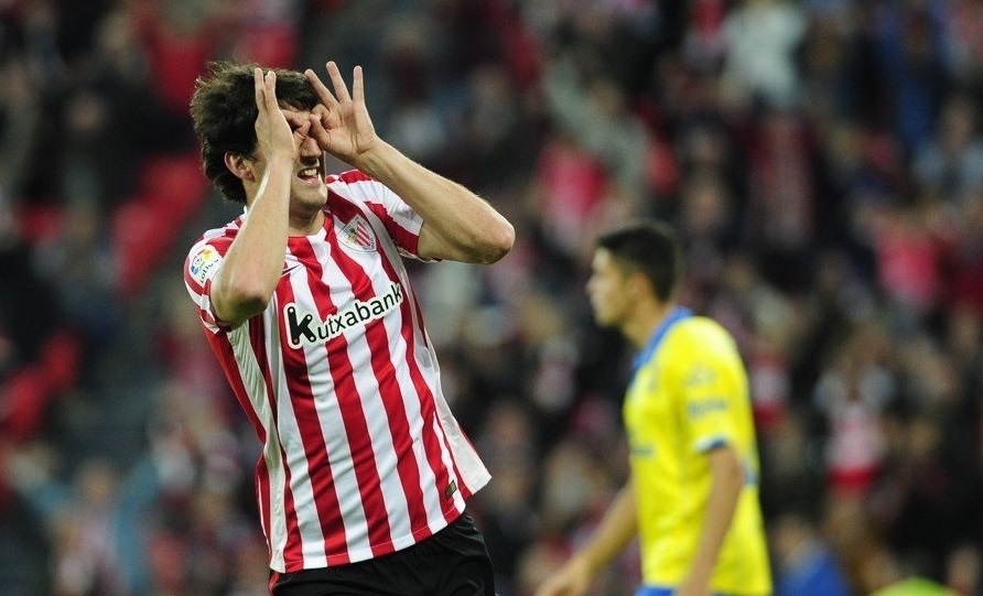 Mikel San José celebrando un gol| EP