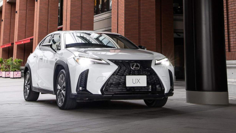 Lexus actualiza la gama del UX con su versión 2026: fusión perfecta de deportividad y conectividad