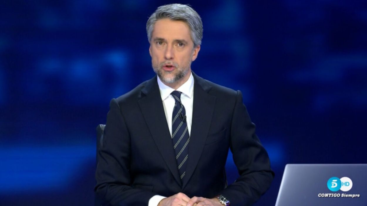 Carlos Franganillo en 'Informativos Telecinco'. Mediaset