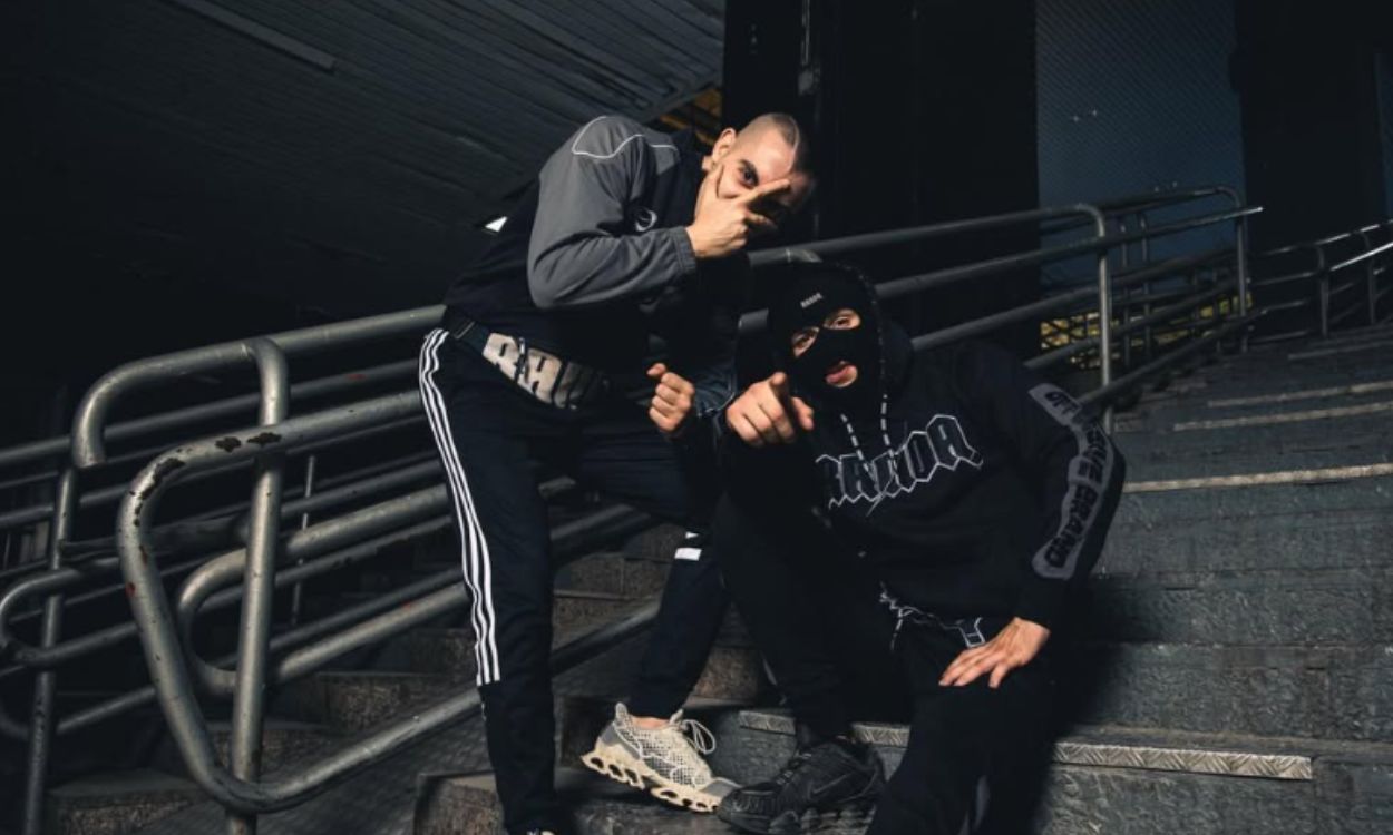 Costa y Jarfaiter. YouTube