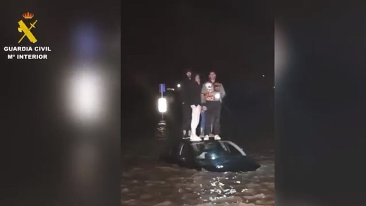 Rescate de los cuatro jóvenes de Huétor Tájar (Granada) / Guardia Civil