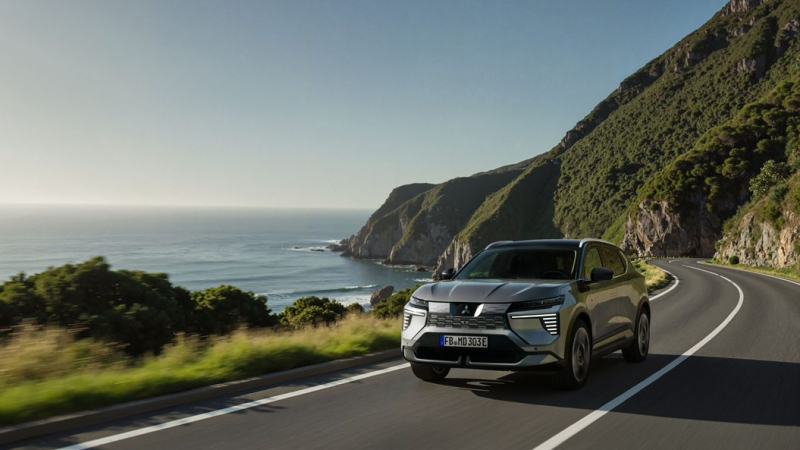 mitsub eclipse crosss frontal