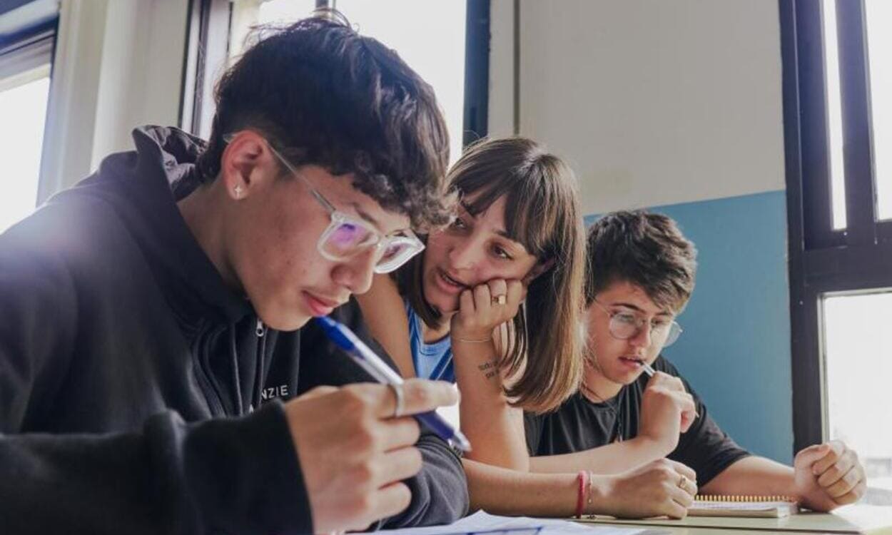 Alumnos de una clase de refuerzo educativo del programa CaixaProinfancia. © Fundación "la Caixa"