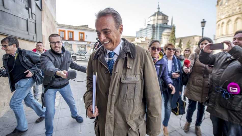 El exalcalde de Toledo a su llegada a los juzgados