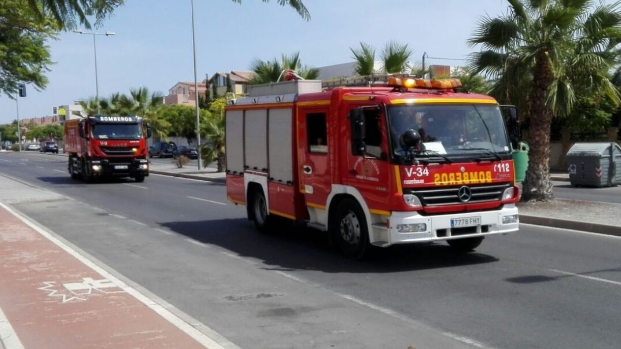 Camión de bomberos. EP.