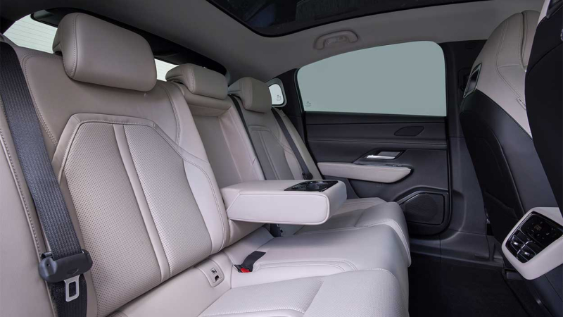 mazda6e asientortras mazda6e asientortras