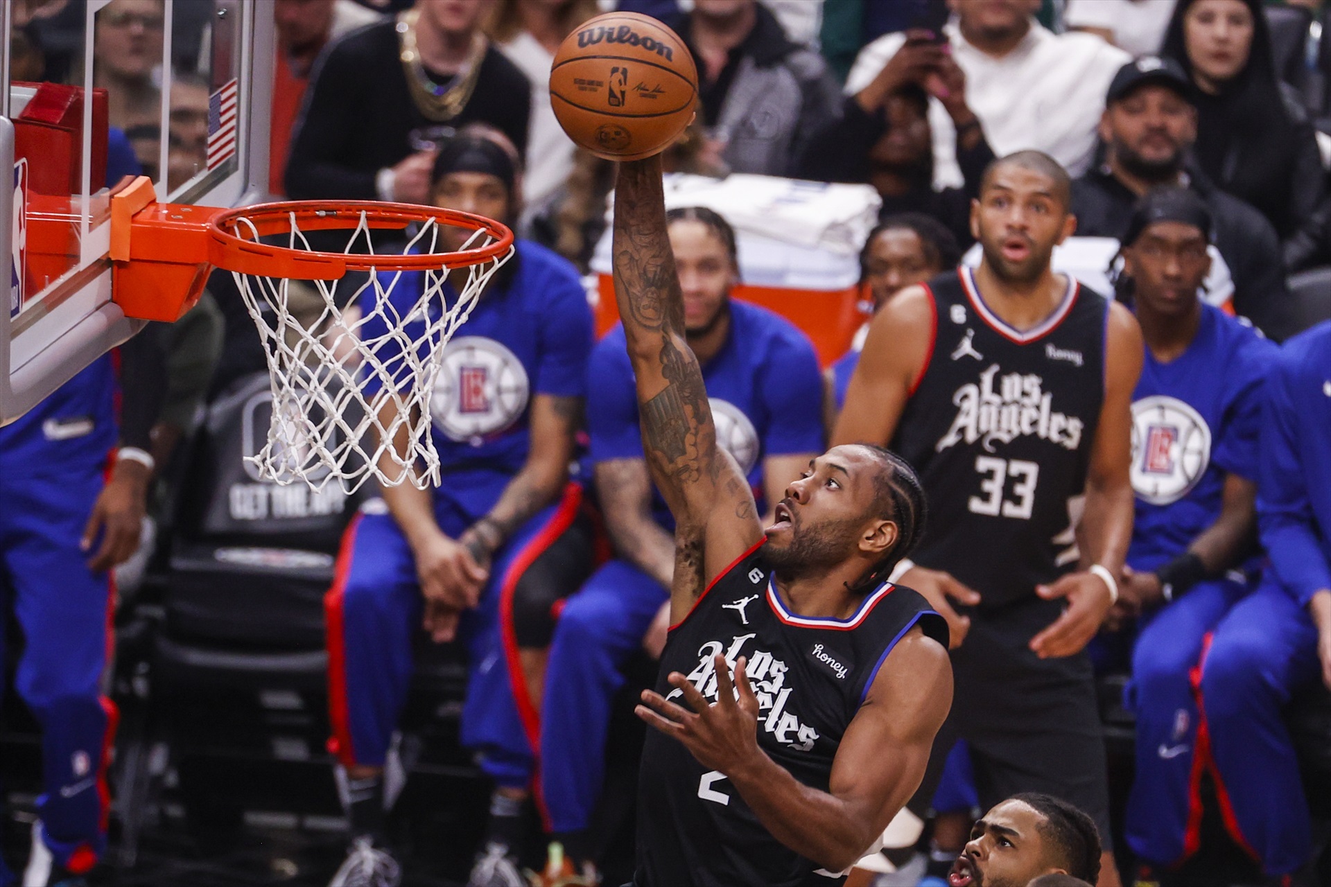 Kawhi Leonard jugando con los Clippers| EP