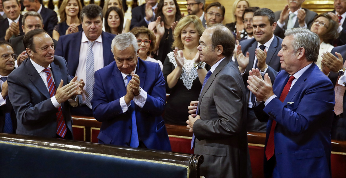 Pío García-Escudero reelegido por mayoría absoluta presidente del Senado 