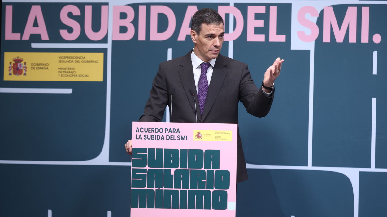 Sánchez se cansa de esperar al buen hacer de Garamend. EP.