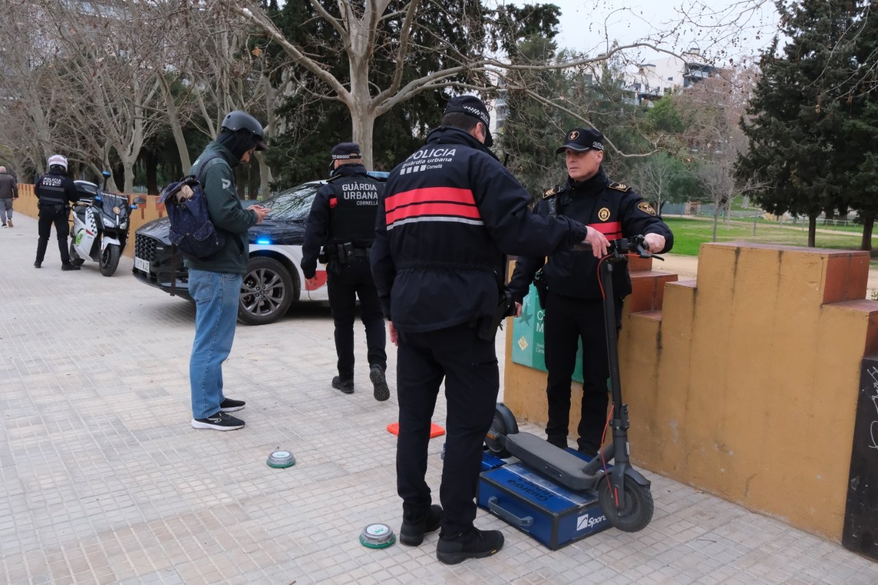  Sistema de detección de velocidad de patinetes eléctricos de Cornellà de Llobregat. Ayuntamiento de Cornellà de Llobregat