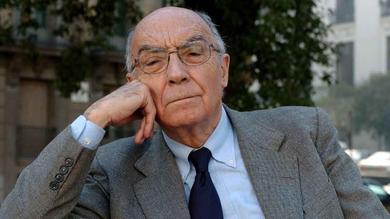 El premio Nobel portugués, José Saramago.