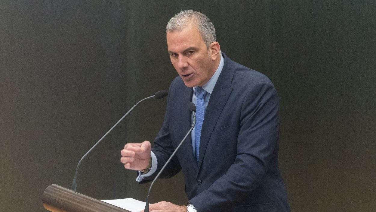 El portavoz de Vox en el Ayuntamiento de Madrid, Javier Ortega Smith, durante un Pleno. EP.