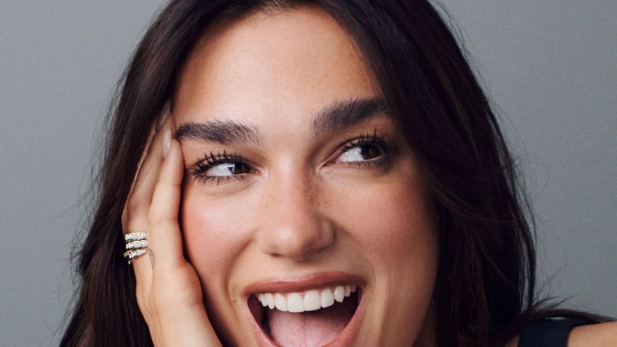 Dua Lipa por Bulgari 