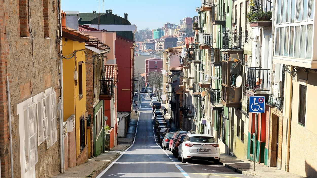 Imagen de una de las calles del distrito de Tetuán, en Madrid. EP.