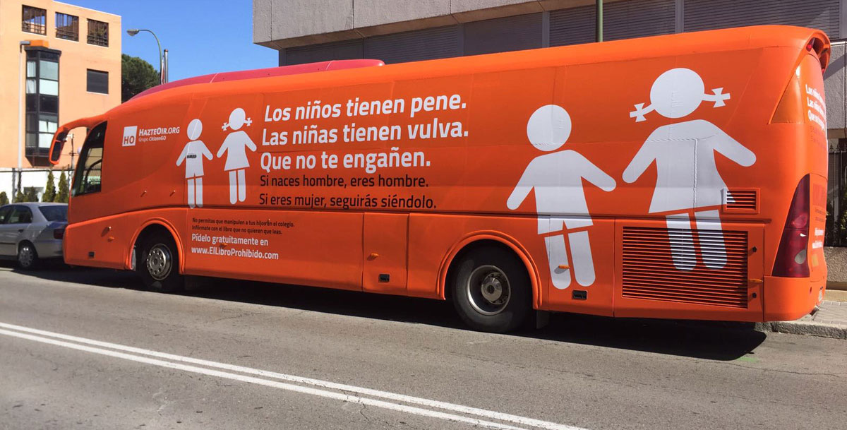 Autobús de Hazte Oír con el que la organización desarrolló su campaña contra la transexualidad. 