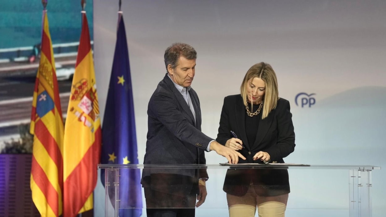 Génova se cansa de María Guardiola y coge las riendas de la negociación con Vox. EP.