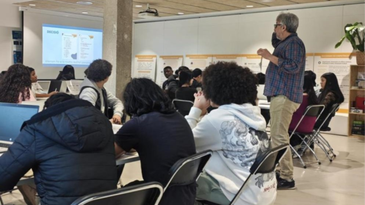 Jornadas 'Connecta Futur' para alumnos de 4º de la ESO de L'Hospitalet de Llobregat. Ayuntamiento de L'Hospitalet de Llobregat