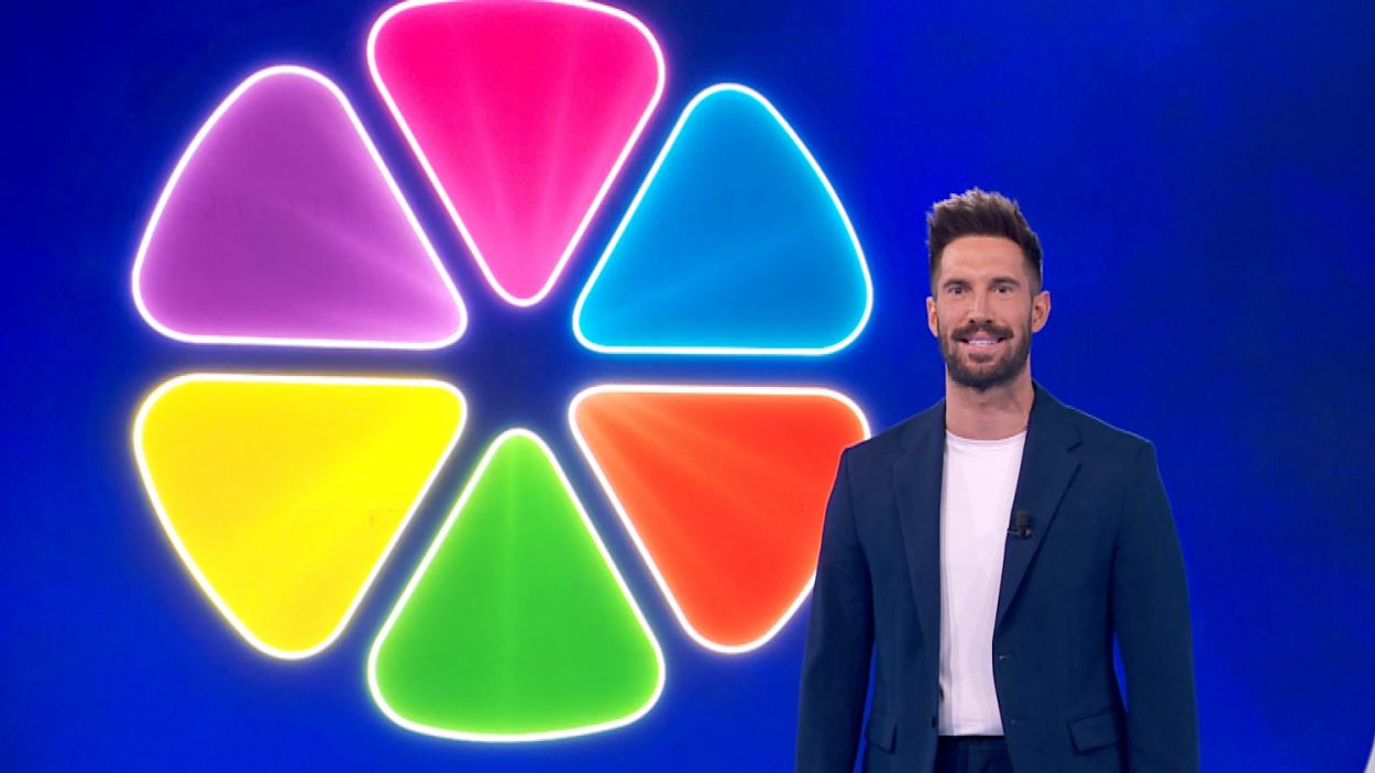 Egoitz Txurruka, presentador de 'Trivial Pursuit'