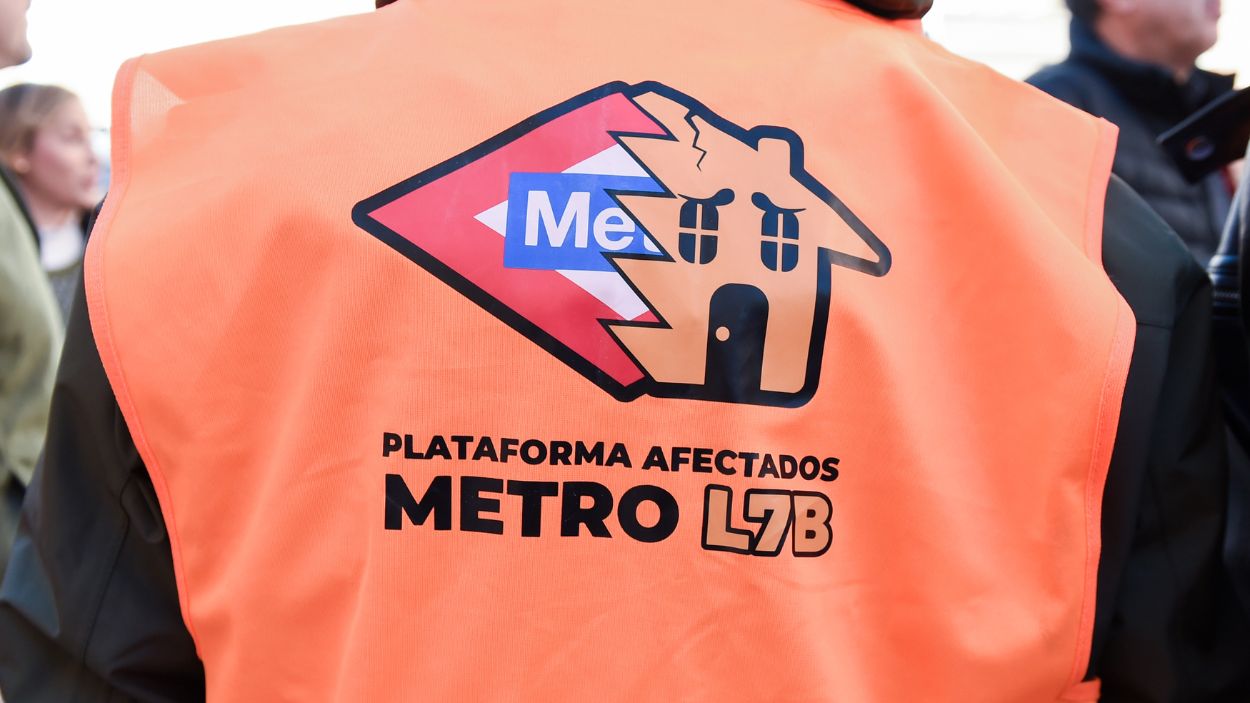 Familias afectadas por la línea 7B de Metro de San Fernando de Henares. EP