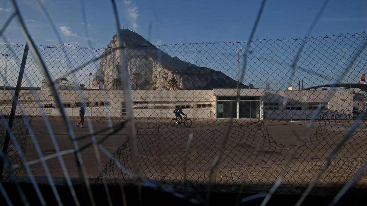 El acuerdo entre la UE y Reino Unido sobre Gibraltar sale a la luz con importantes modificaciones para España. EP.