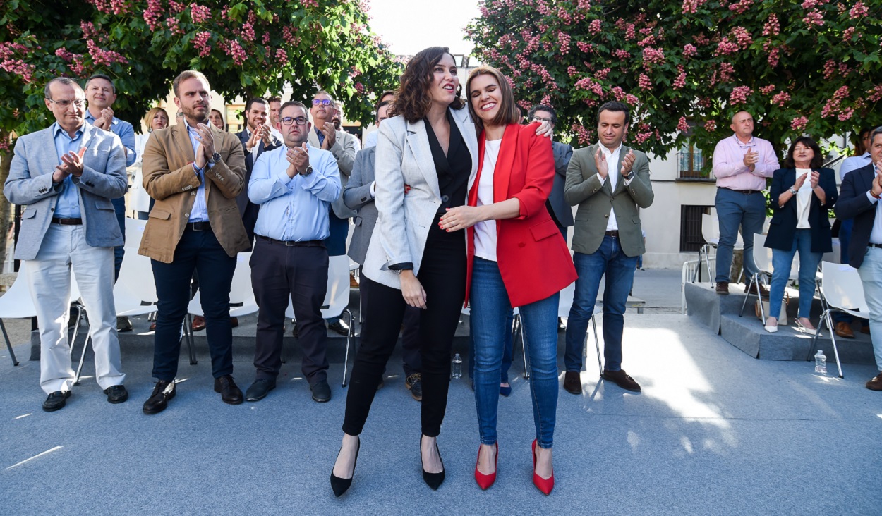 Isabel Díaz Ayuso y Judith Piquet. EP