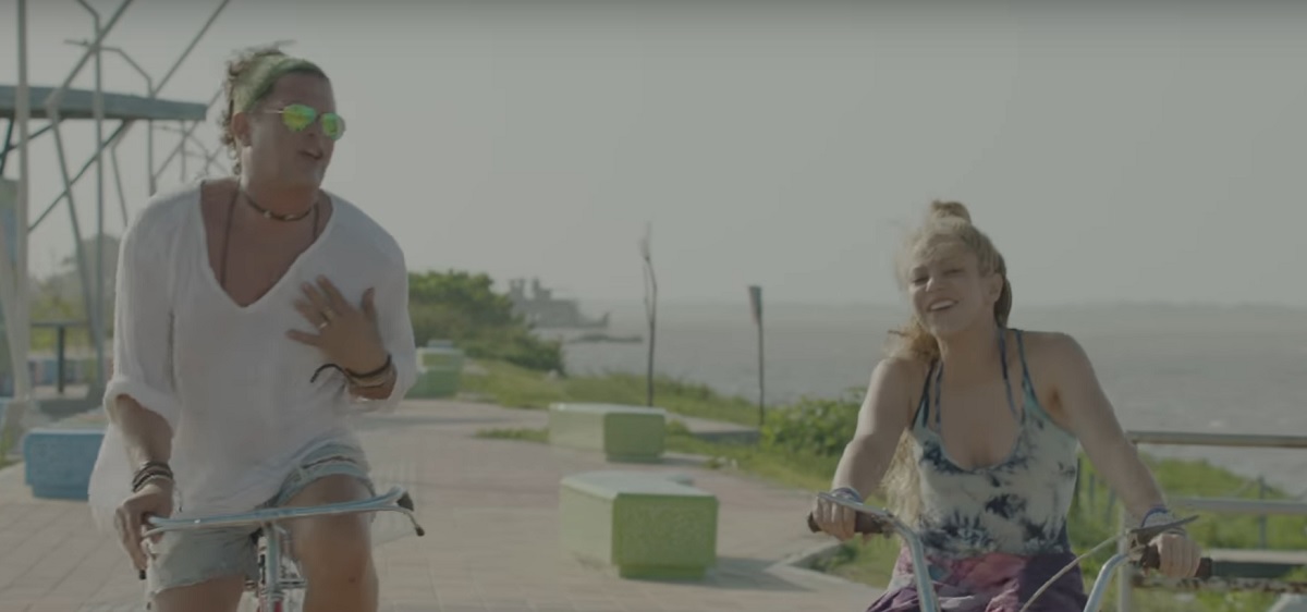 Fotograma del videoclip La bicicleta de Shakira y Carlos Vives