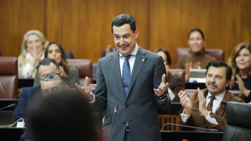 presidente junta andalucia juanma moreno interviene sesion control pleno