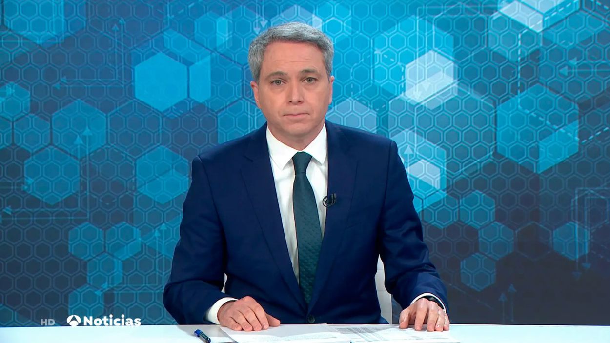 Vicente Vallés en 'Antena 3 Noticias'.  Atresmedia