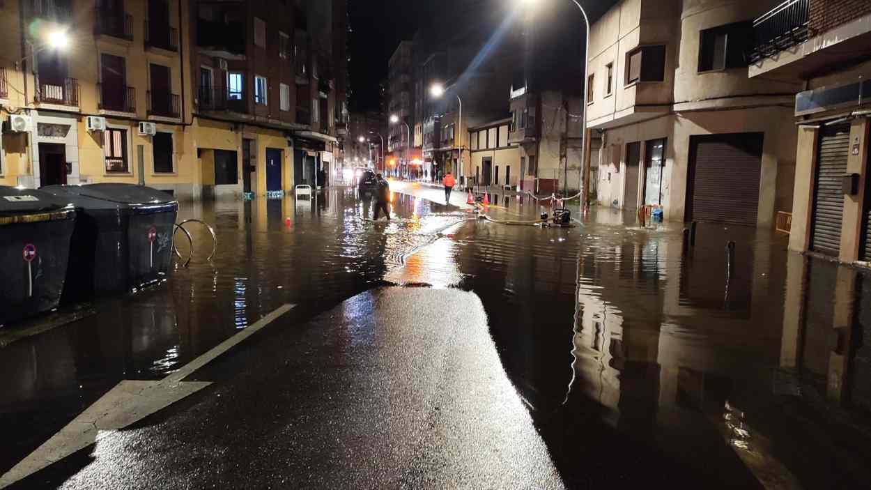 Inundaciones en Talavera de la Reina a consecuencia del colapso de los colectores. EP.