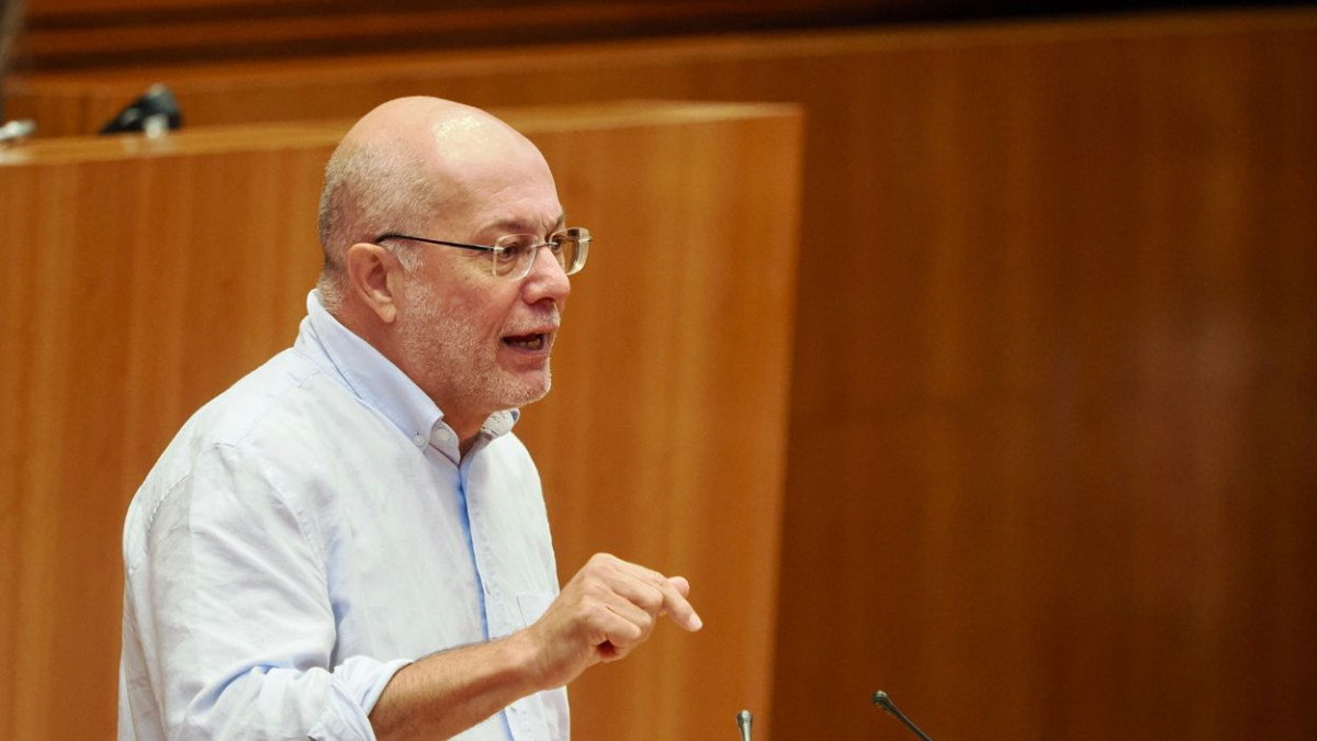 Un ex alto cargo de Ciudadanos en la Junta de Castilla y León desvela que votará a IU el 15M