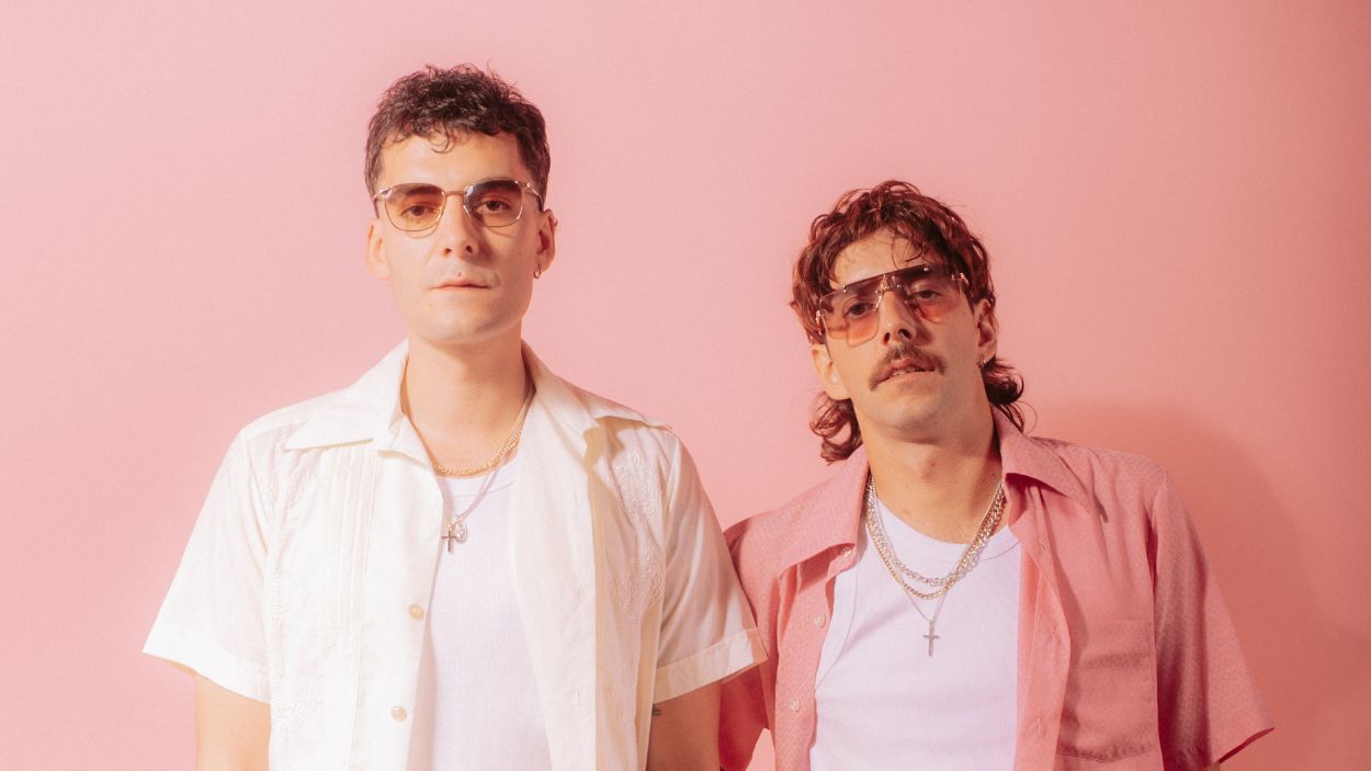 Lima Negra Larga vida a los bares