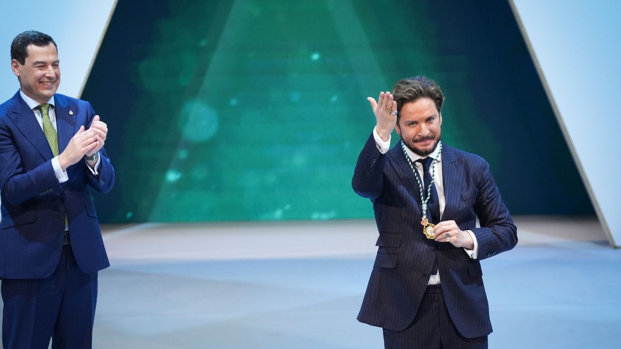El título de Hijo Predilecto de Andalucía en este 28F se le concede al cantante, Manuel Carrasco. EP.