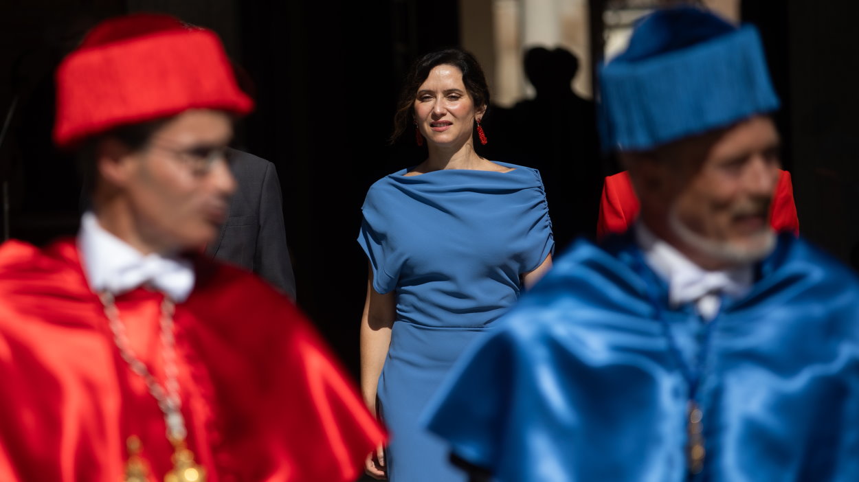 Las universidades se plantan contra las "migajas" de Ayuso para "terminar de desguazar la pública". EP.