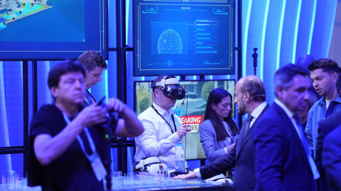 Telefónica ha protagonizado uno de los stands principales con demos sobre resolución de desastres con 5G.
