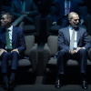 El Rey Felipe VI (d), y el presidente del Gobierno, Pedro Sánchez, (i), durante la inauguración del Mobile World Congress Barcelona 2026