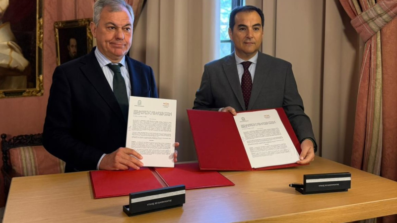 Firma de convenio entre Junta de Andalucía y Ayuntamiento de Sevilla Firma de convenio entre Junta de Andalucía y Ayuntamiento de Sevilla