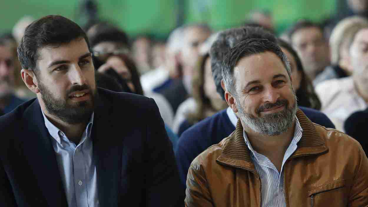 Antelo planta cara a Abascal tras su forzado cese. EP