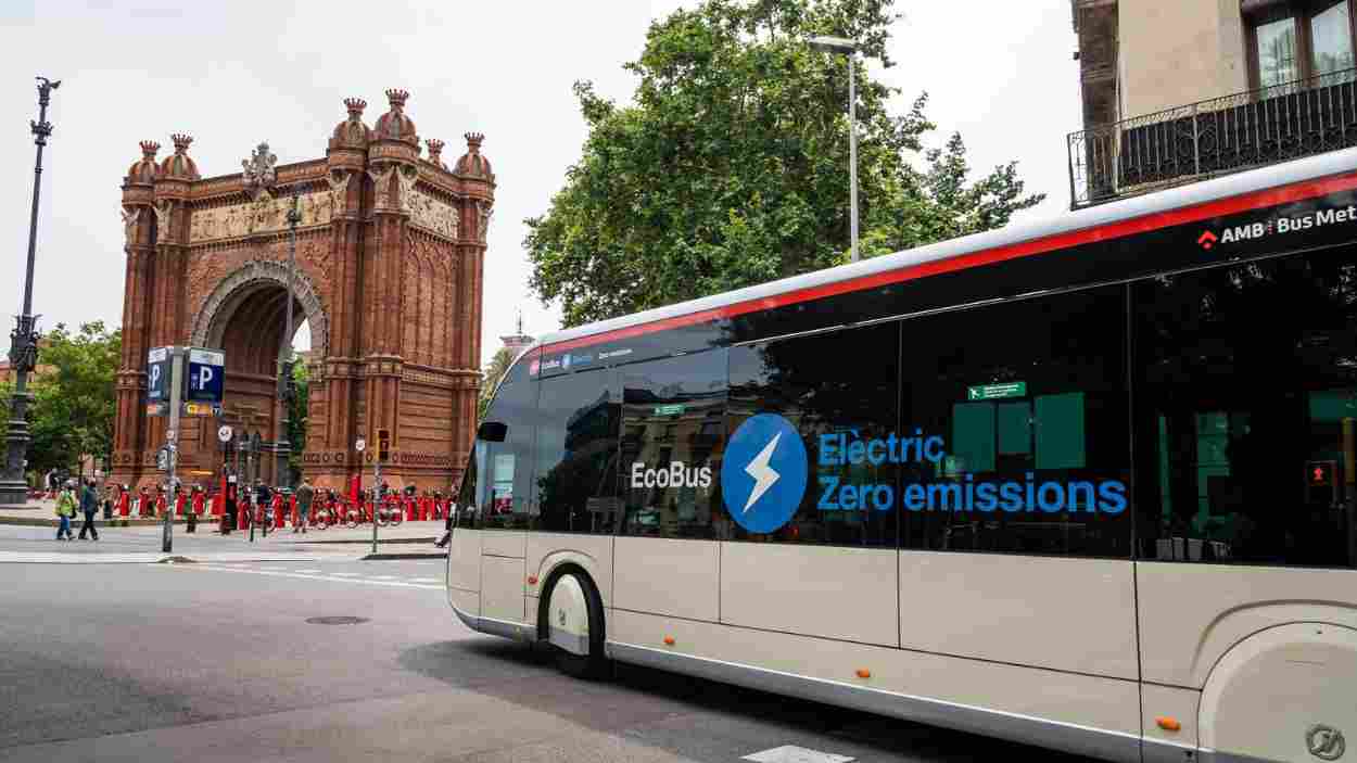 Transports Metropolitans de Barcelona adjudica a Iberdrola Certificados de Ahorro Energético