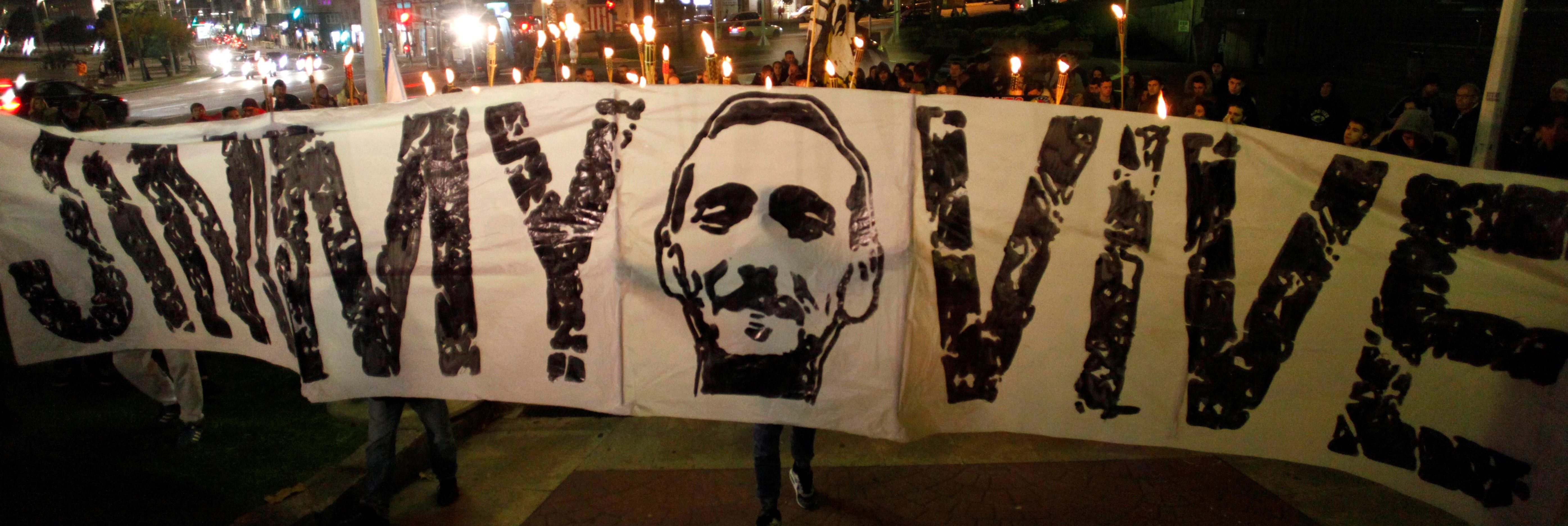 Image Una concentración en A Coruña en homenaje al hincha del Deportivo Francisco Javier Romero Taboada, alias JimmyUna concentración en A Coruña en homenaje al hincha del Deportivo Francisco Javier Romero Taboada, alias Jimmy