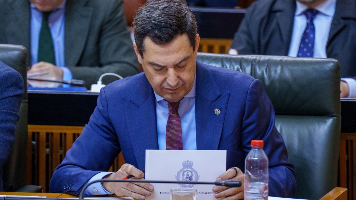 Presidente de la Junta de Andalucía, Moreno Bonilla, en el Parlamento andaluz / EP