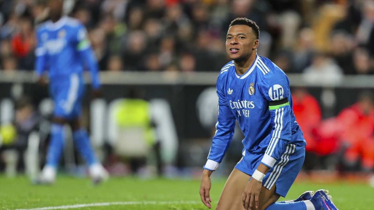 Mbappe durante un partido contra el Valencia| EP