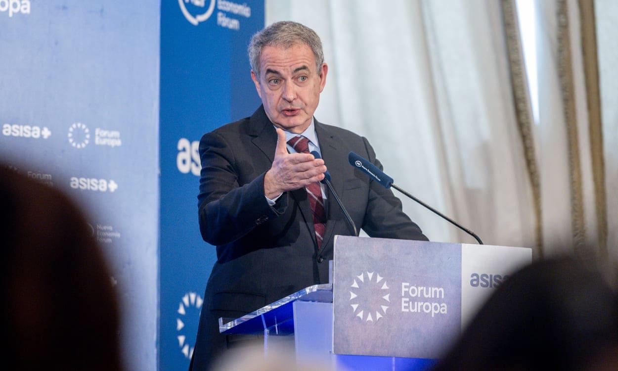 El expresidente del Gobierno, José Luis Rodríguez Zapatero, durante un desayuno informativo de Nueva Economía Fórum. Ricardo Rubio/EP
