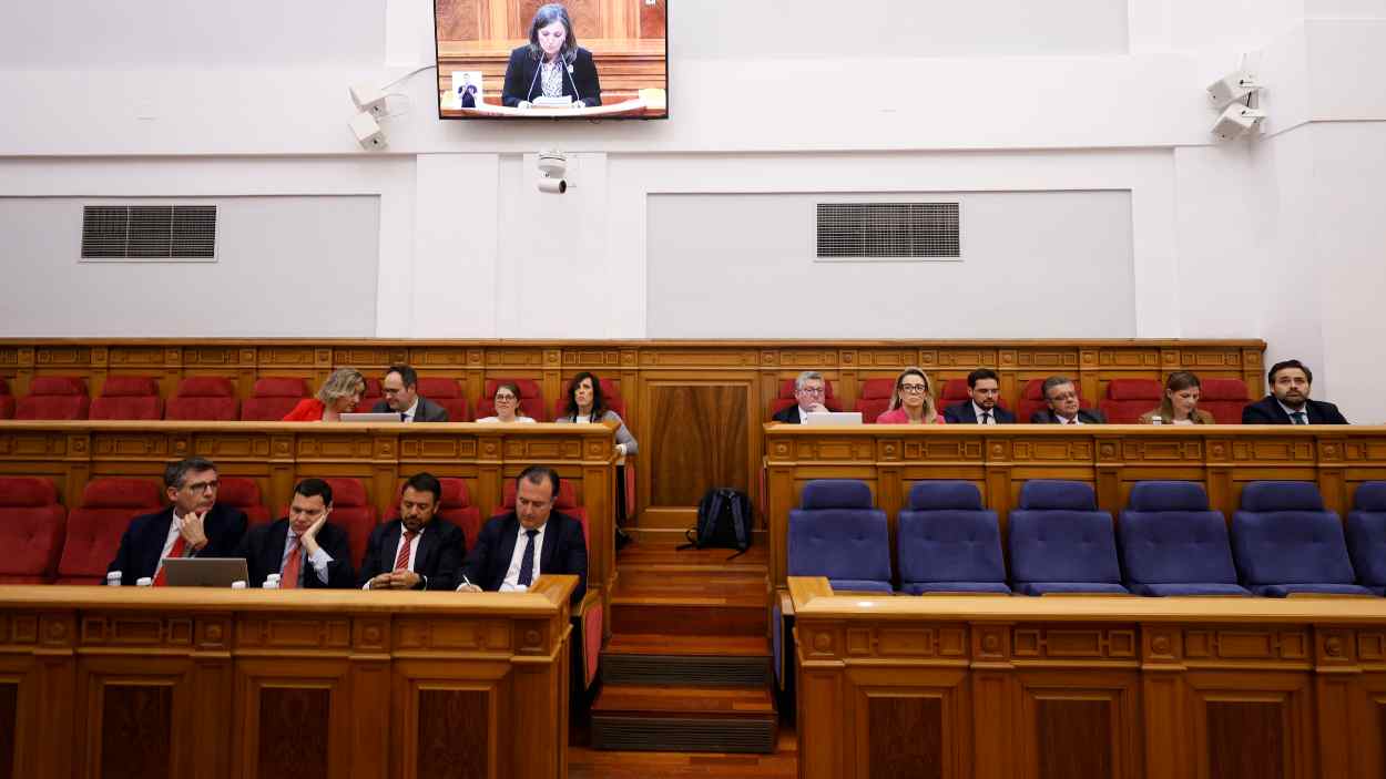 Imagen de los diputados de PP y Vox en la Cortes de Castilla-La Mancha. EP.