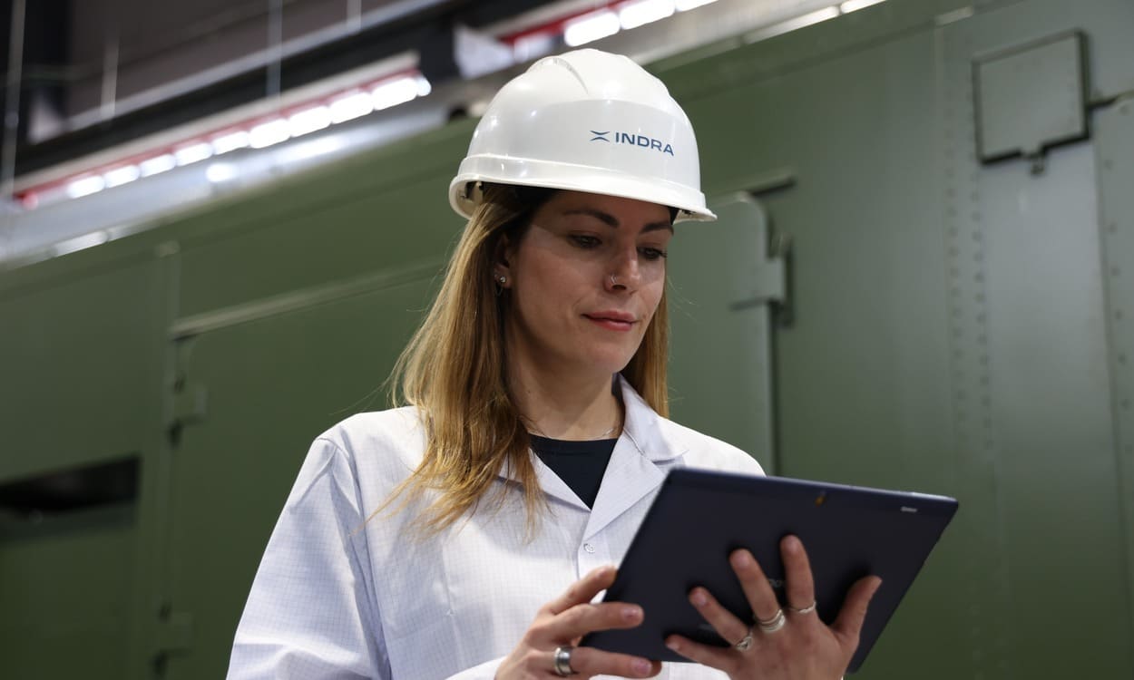 El talento femenino en Indra Group