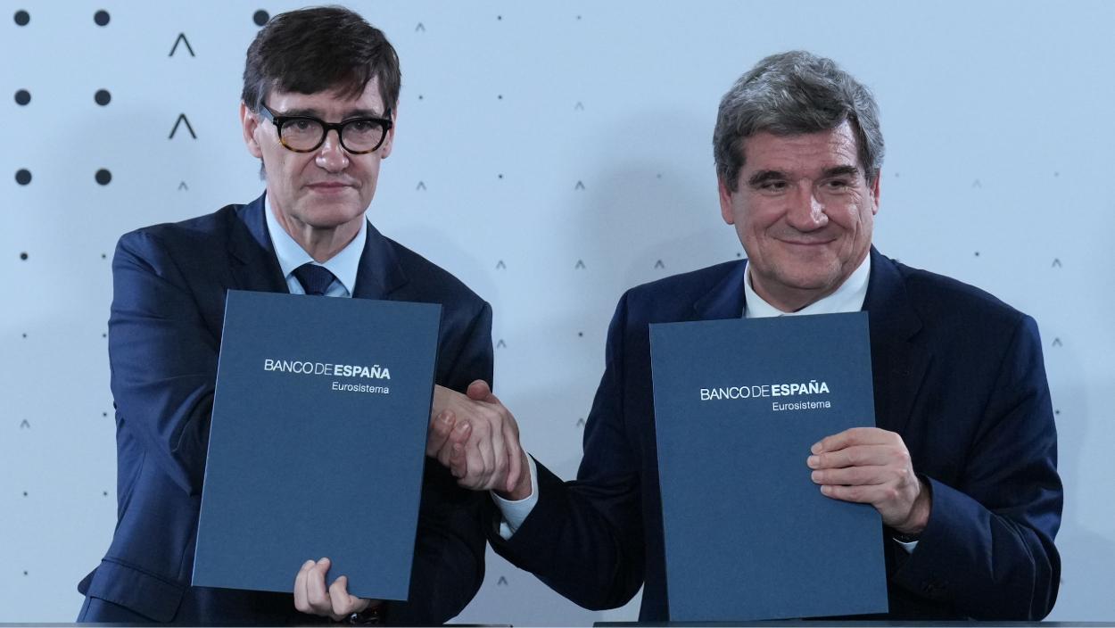 El presidente de la Generalitat de Cataluña, Salvador Illa, y el gobernador del Banco de España, José Luis Escrivá, durante la presentación del Departamento de Experimentación y Laboratorio de Tecnologías Aplicadas (DELTA) del Banco de España, a 6 de marzo de 2026, en Barcelona. David Zorrakino / EP