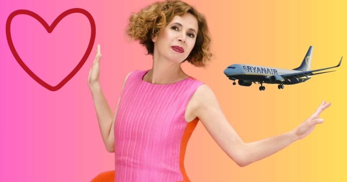 La maleta de cabina de Ágatha Ruiz de la Prada que llenará de color tus vacaciones de Semana Santa