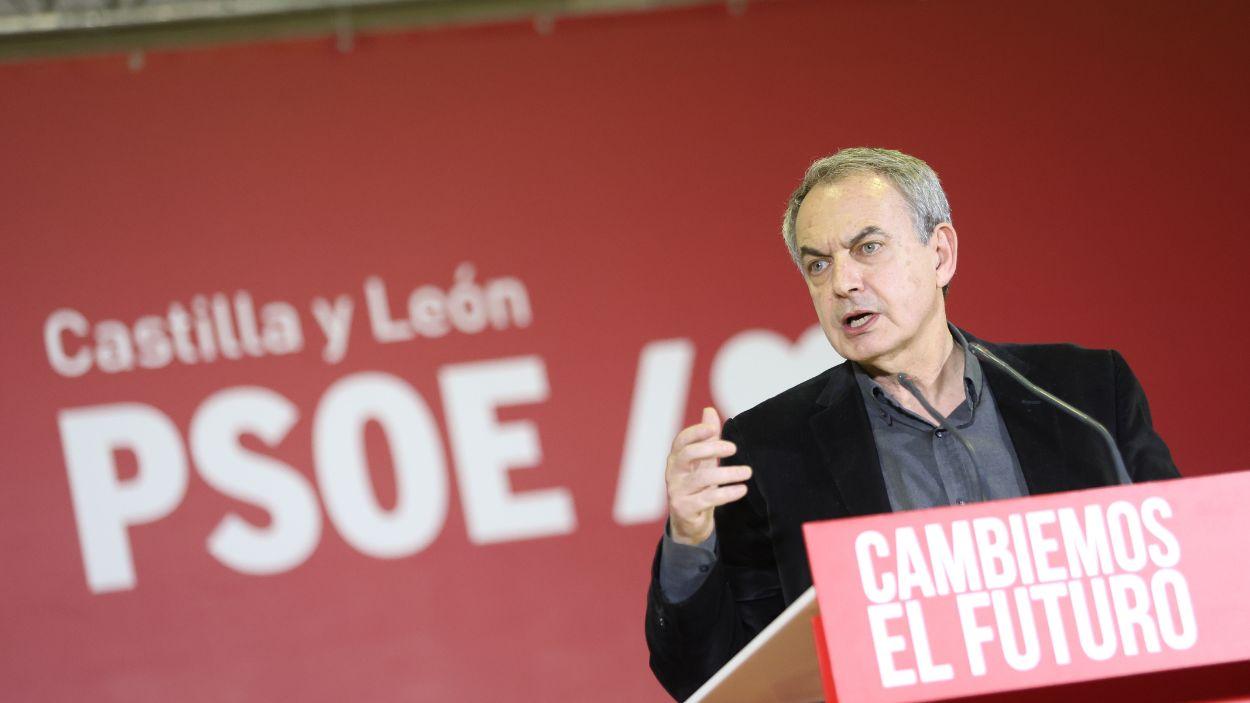 El expresidente del Gobierno José Luis Rodríguez Zapatero, interviene durante un acto del PSOE en León. EP.